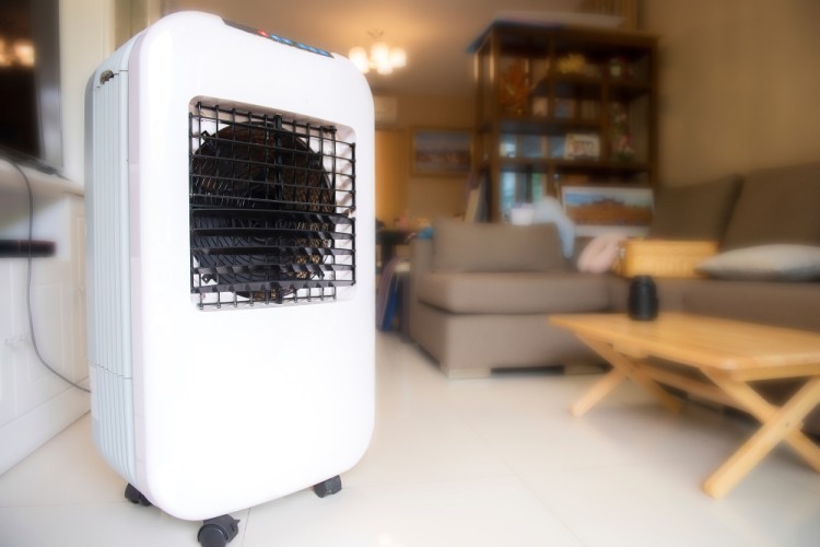 Evaporative cooler